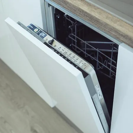 Modern 1-bedroom ǀ Ac, Free Parking